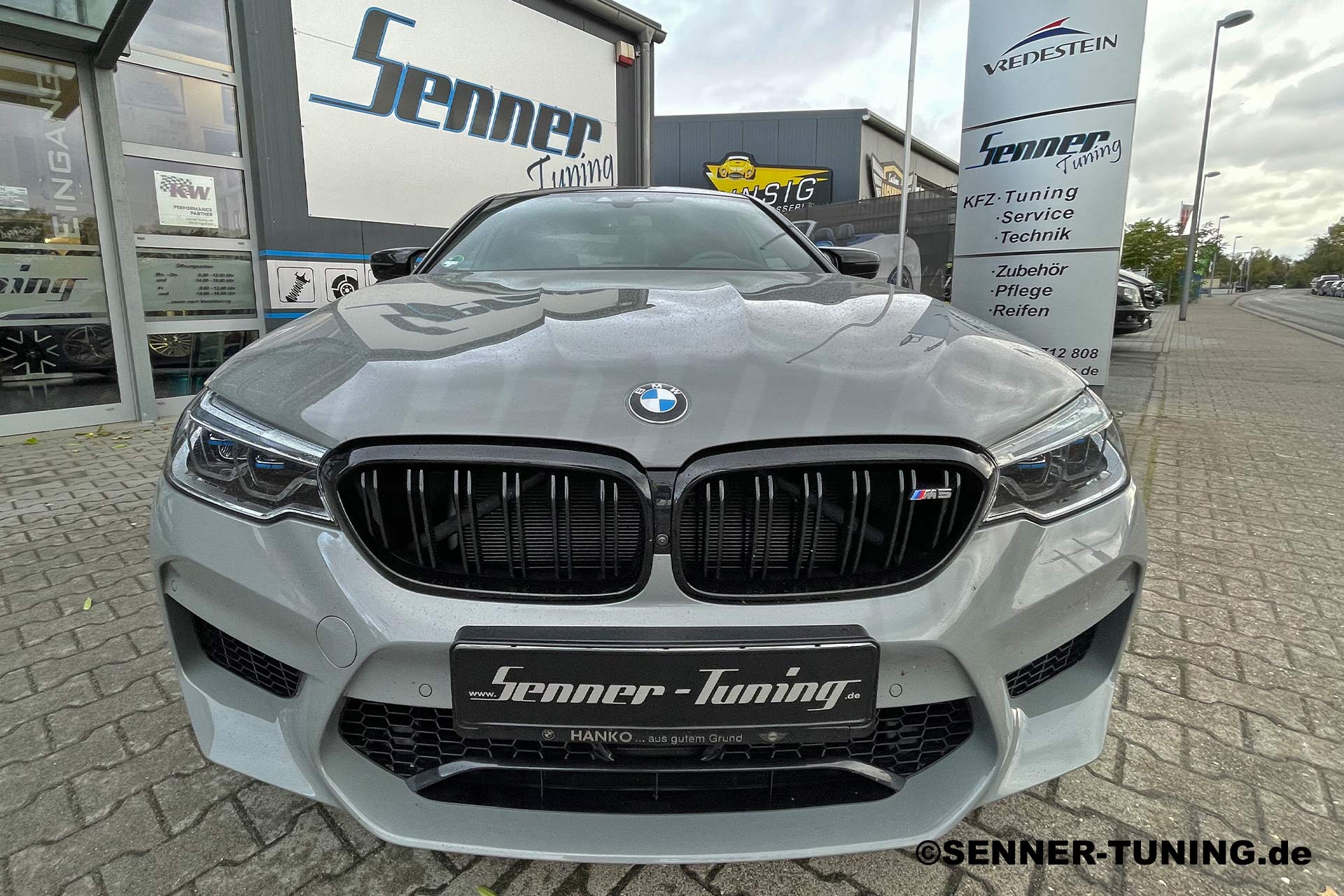 Senner Fresh Projekt F90: 21″ Wheelforce HE.1-FF & KW V4 High-Performance Setup ...