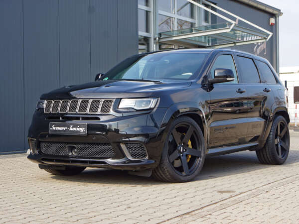 Jeep Grand Cherokee Trackhawk + 22″ Fondmetal STC-02/C + Leistungssteigerung